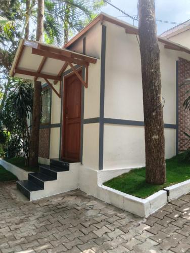 Yercaud Resort | Alpine Cloud Resort