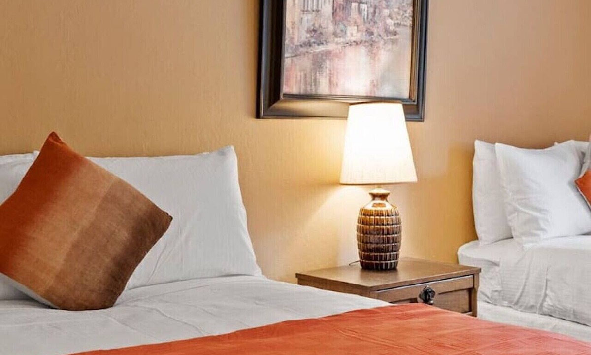 Tahoe Woods Condo | Alpine Escape (Room), near lake & ski