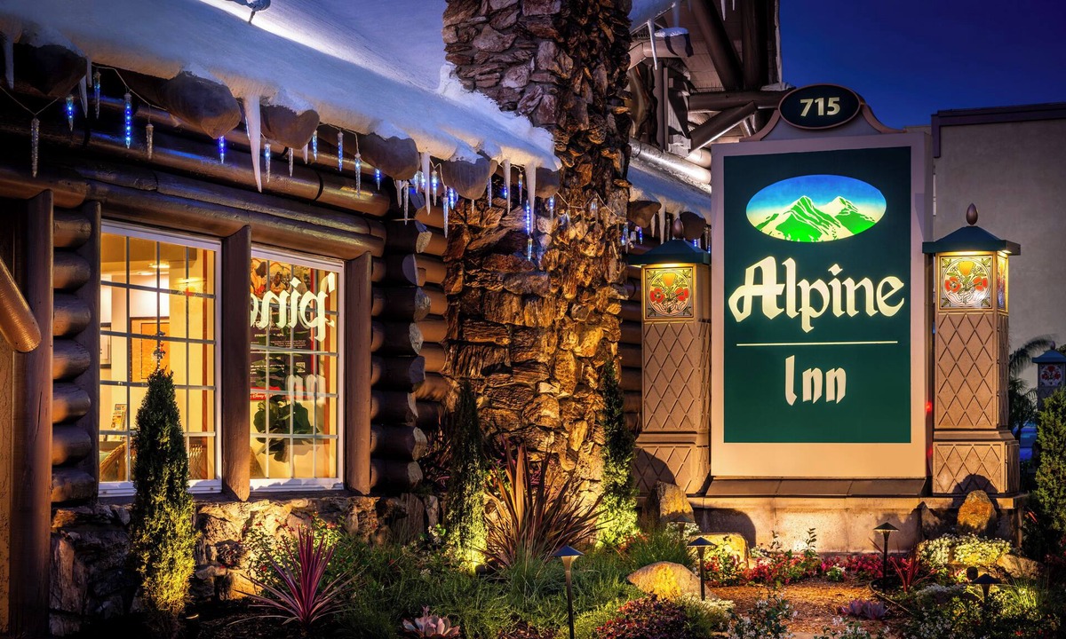 Anaheim Resort Hotel | Alpine Inn