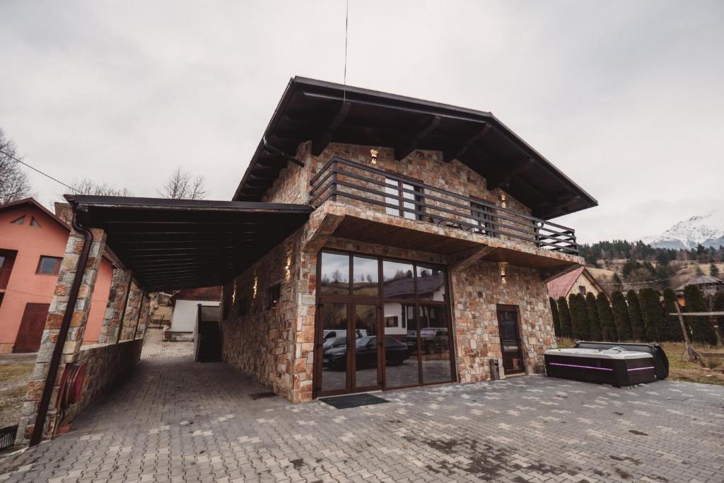 Borsa Villa | Alpine Retreat