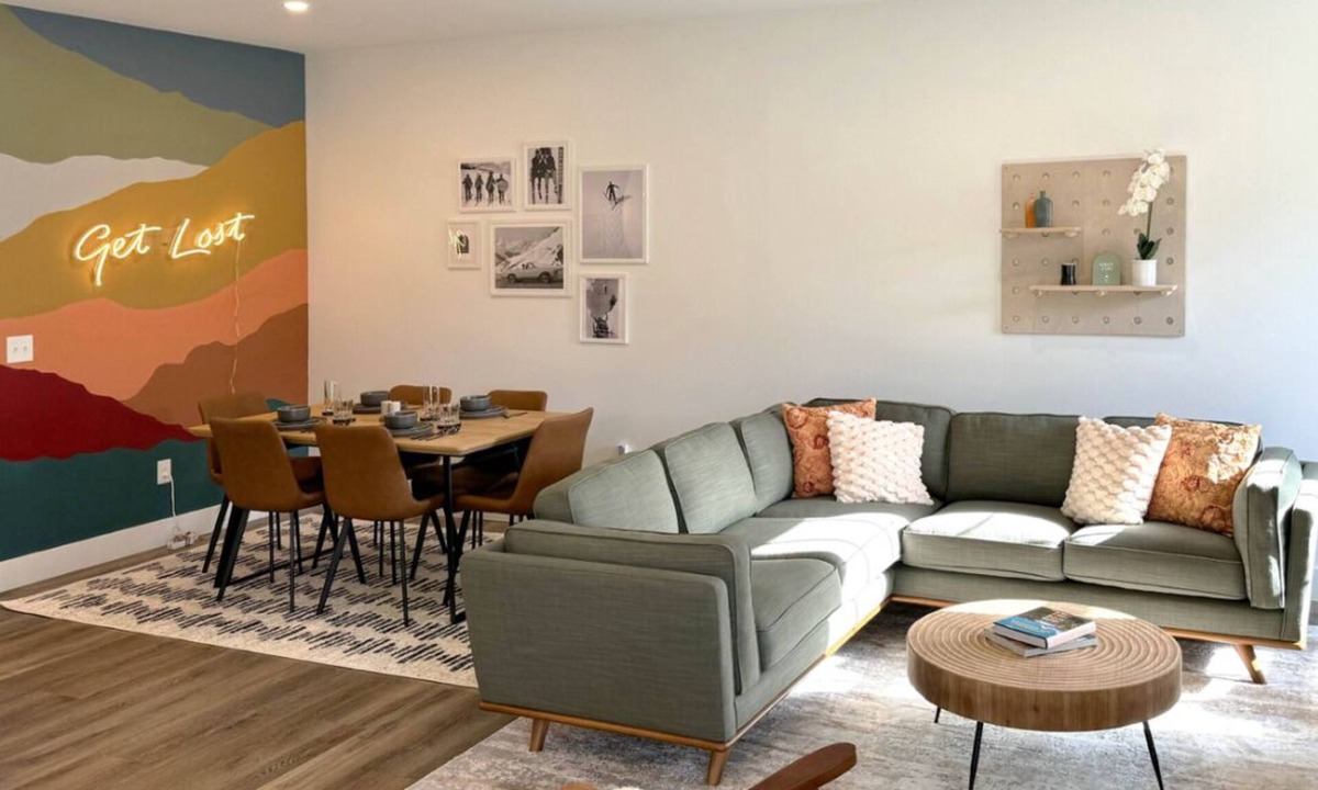 Ellicottville House | Alpine Townhouse - stylish, peaceful, and walking distance to Ellicottville
