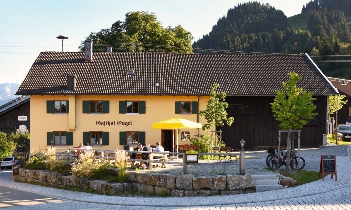 Kappel Hostel | Alps Hostel