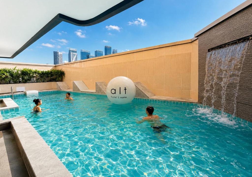 Ploenchit Hotel | Alt Hotel Nana by UHG -Nearby Benjakitti Park & Queen Sirikit National Convention Center