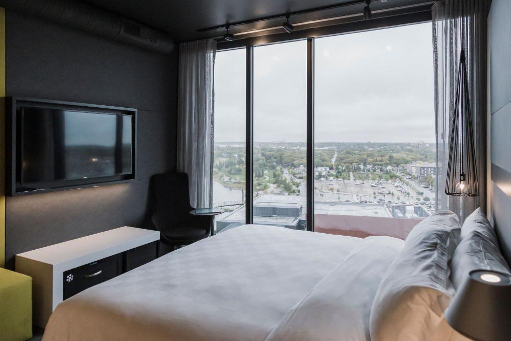Saskatoon Downtown Hotel | Alt Hotel Saskatoon