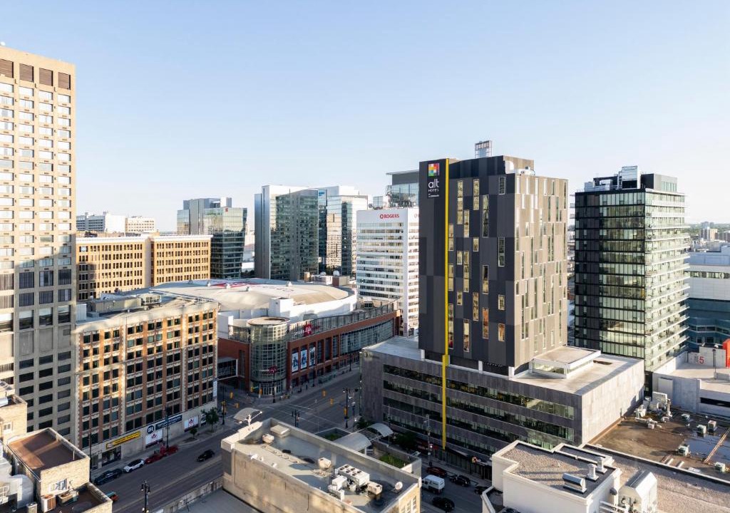 Downtown Winnipeg Hotel | Alt Hotel Winnipeg