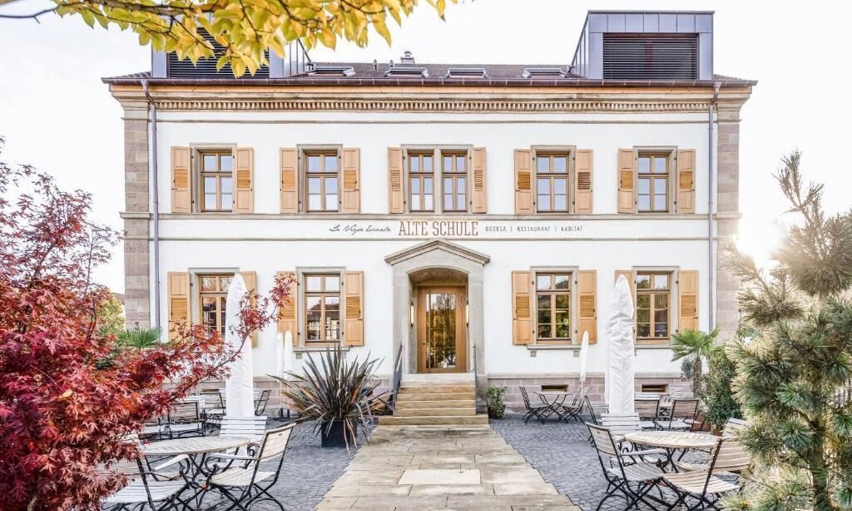 Ostringen Hotel | Alte Schule Tiefenbach