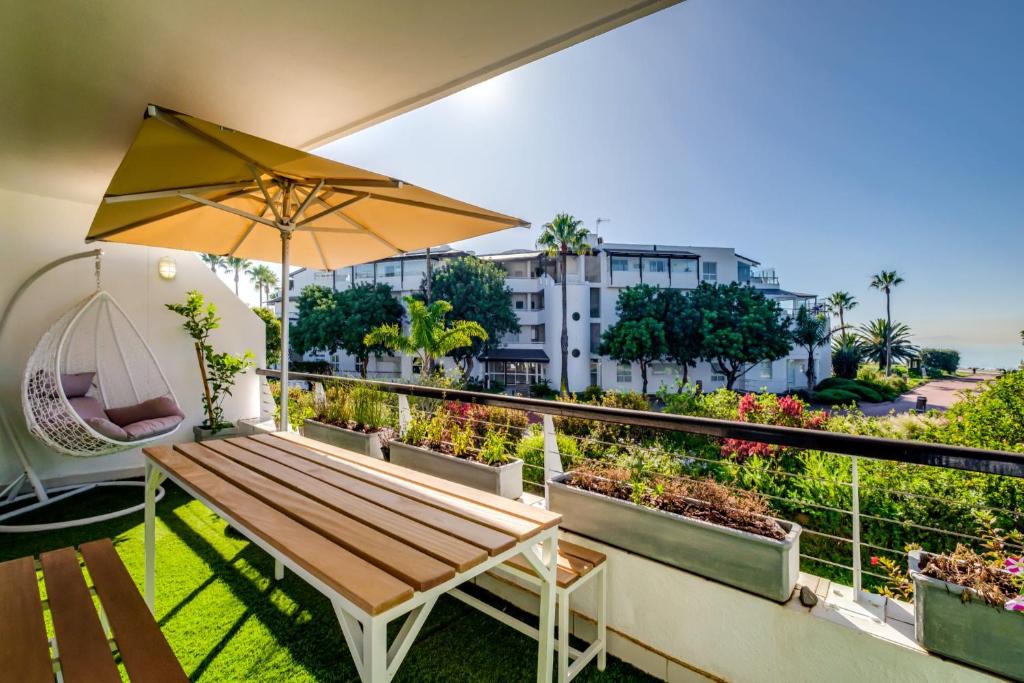 Mouille Point Apartment | Amani Views