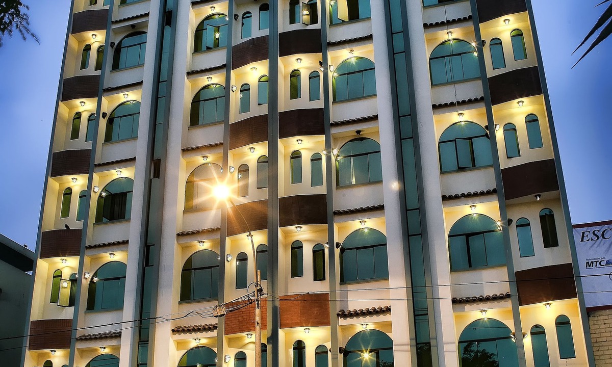 La Perla Hotel | Amara Hotel