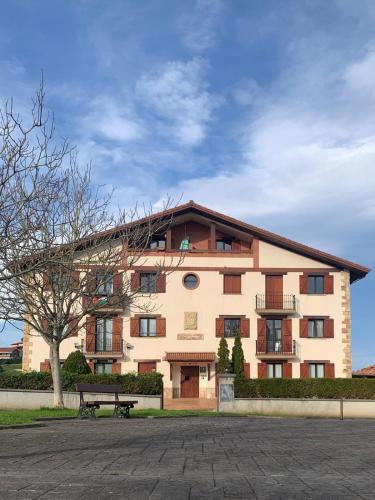 Getaria House | Amari