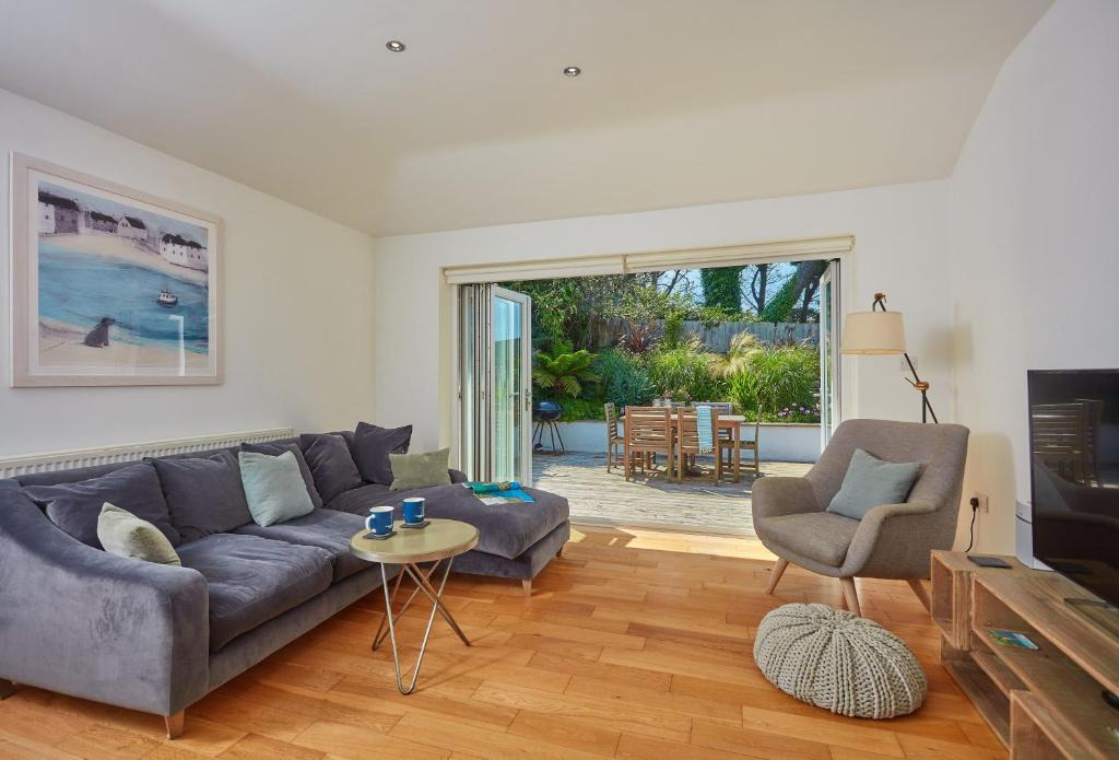 St. Agnes House | Amaroo