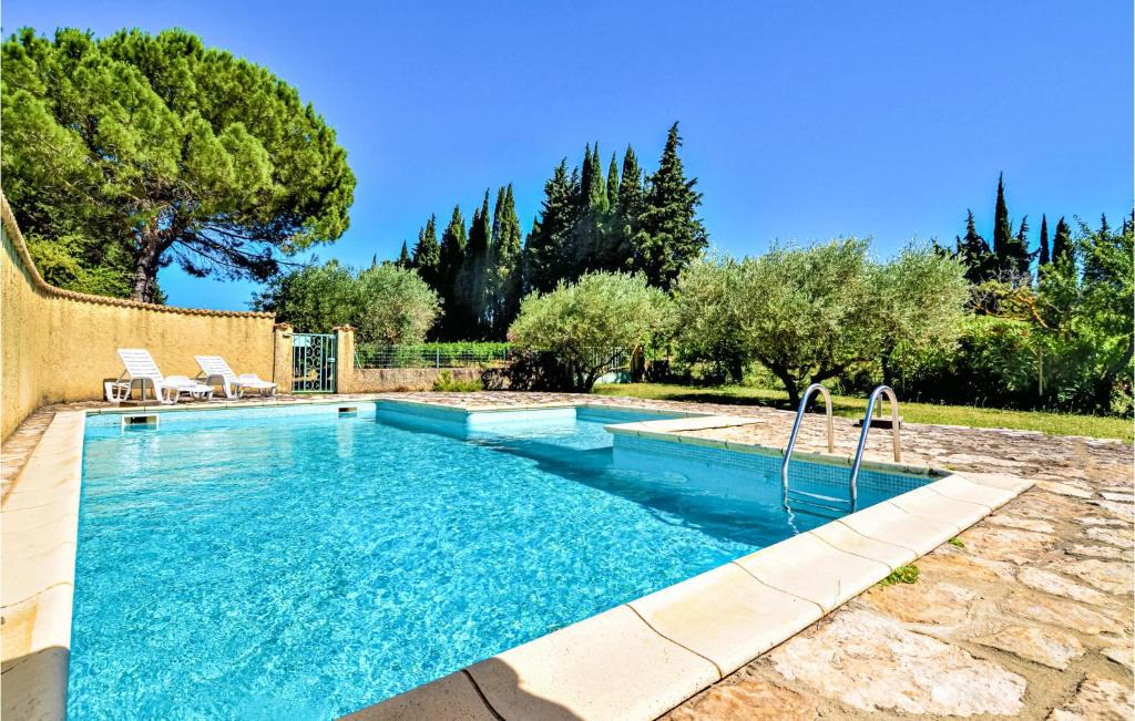 Saint-Paulet-de-Caisson Apartment | Amazing apartment in St, Paulet de Caisson with 1 Bedrooms, WiFi and Outdoor swimming pool