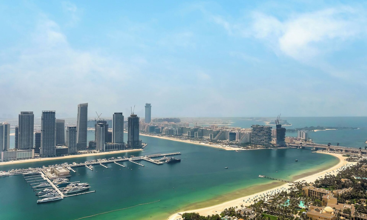 Madinat Zayed Apartment | Amazing Flat Palm Jumeirah View