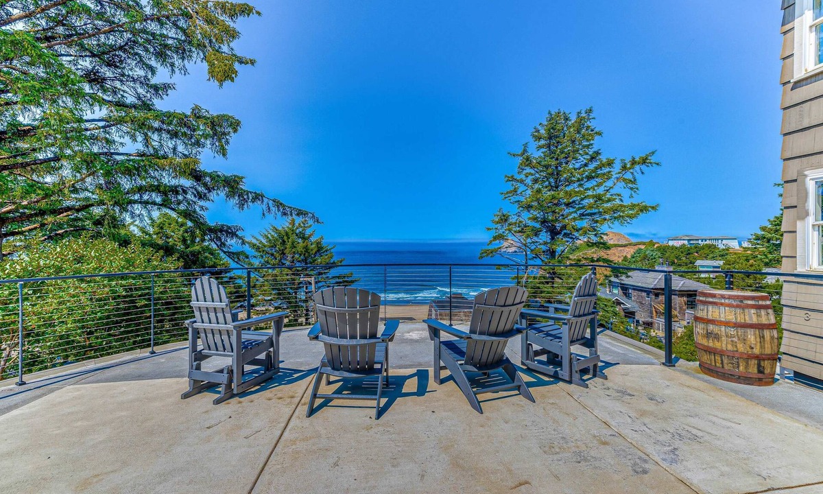 Oceanside House | Amazing ocean view escape with seven bedrooms scenic patios and modern interior