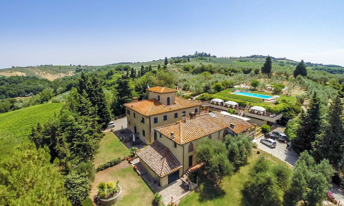 Montespertoli Apartment | Amazing Rustic One Bedroom Apartment