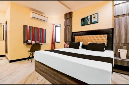 Civil Lines Hotel | Amba palace