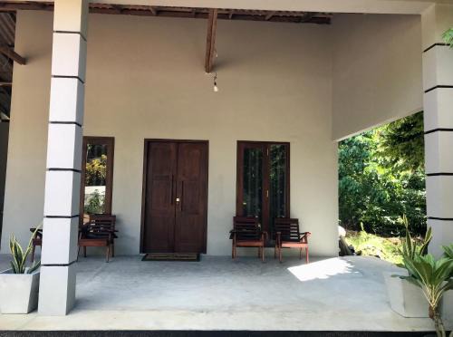 Dondra House | Amelia Villa