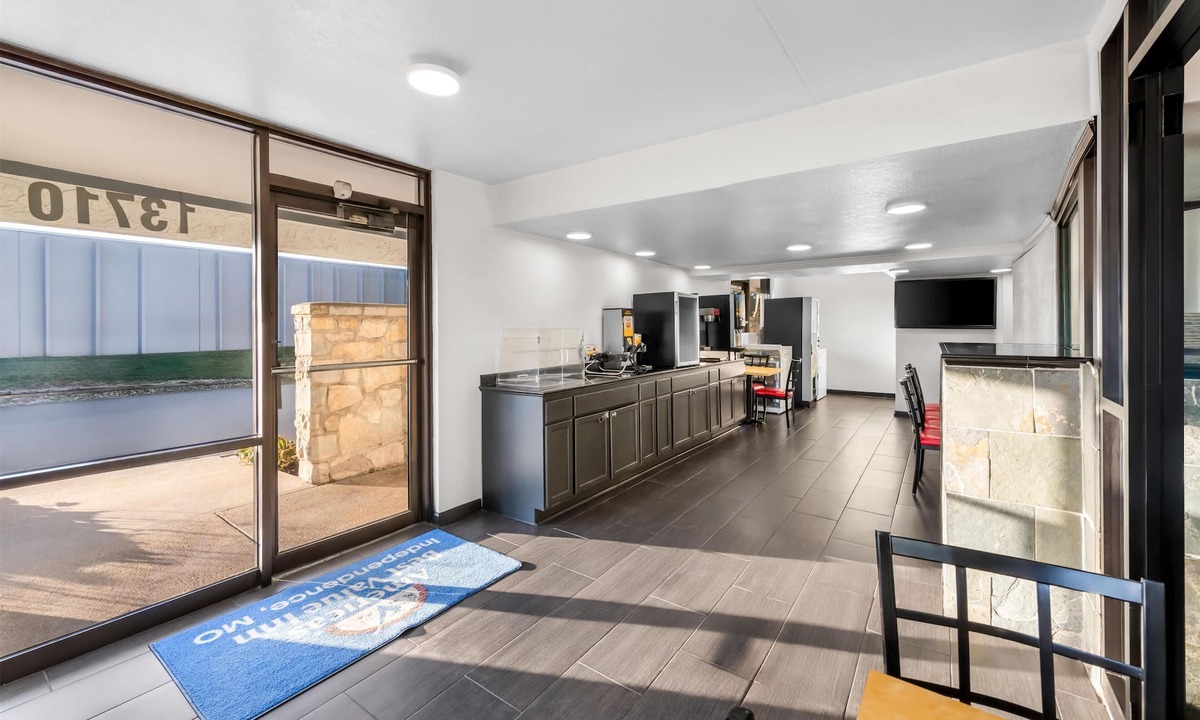 Independence Hotel | Americas Best Value Inn Kansas City E Independence