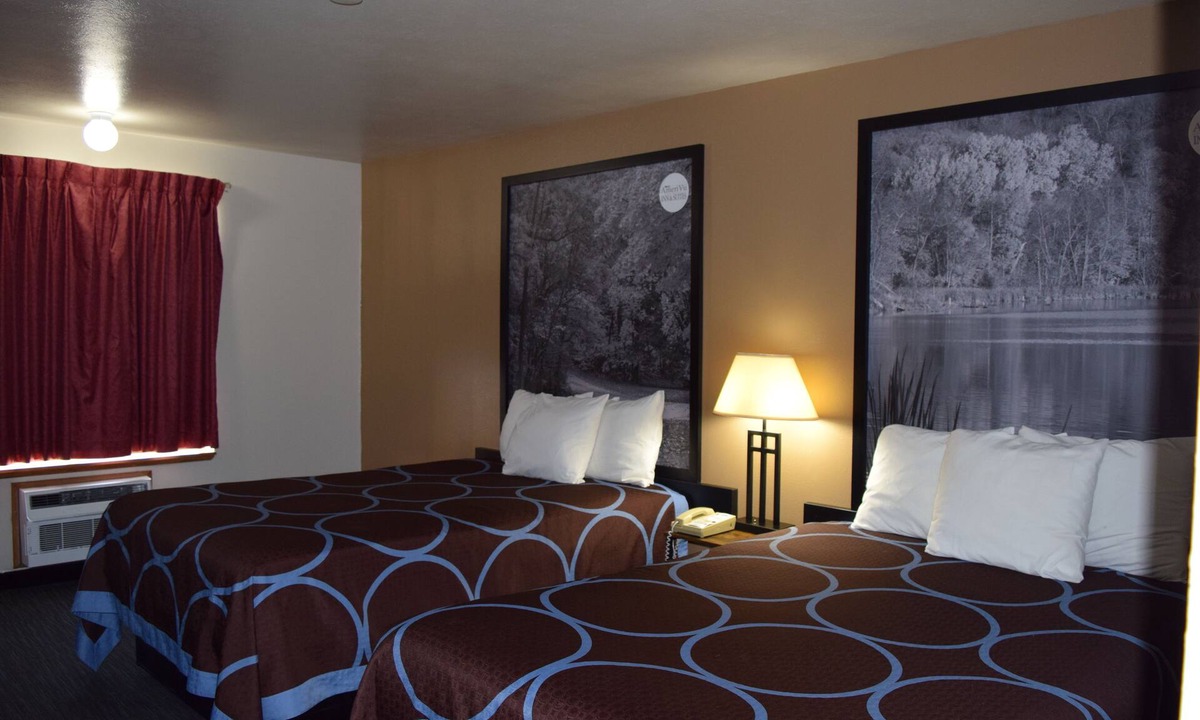 Shawano Hotel | AmeriVu Inn & Suites