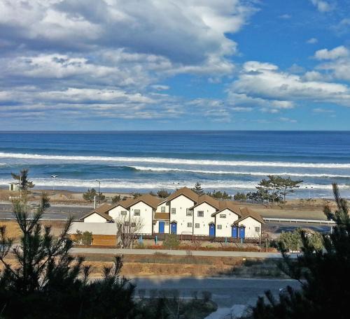 Sokcho House | Amigas Ocean View Pension