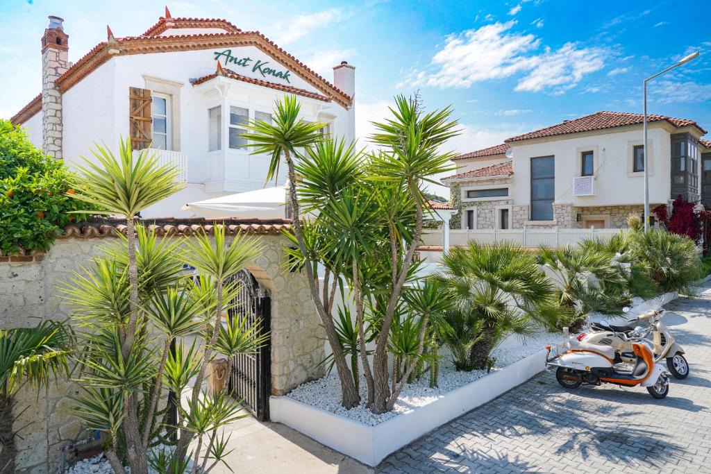 Hacımemis Hotel | Anıt Konak