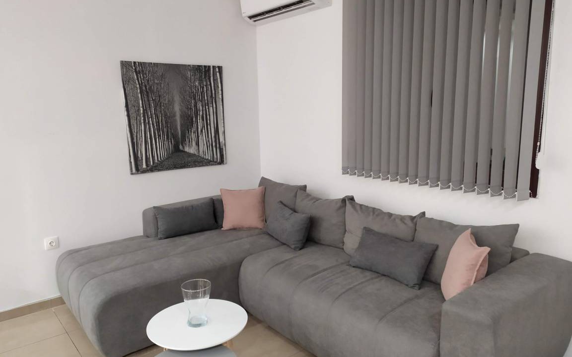 Nea Skioni Apartment | Anchors Aweigh 50m From The Sea