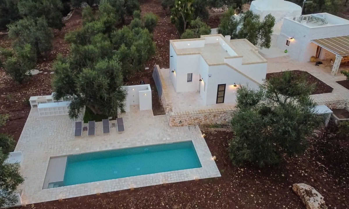 Ostuni Villa | Ancient trullo with swimming pool in Ostuni. Elegant residence among the olive trees.