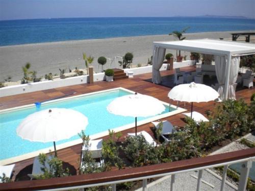 Marchesana House | Ancora Bianca Beach Residence