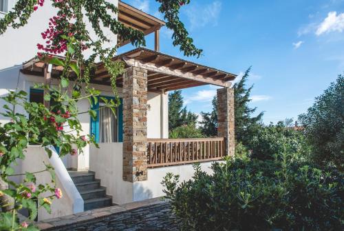 Gavrio Villa | Andros Maisonettes