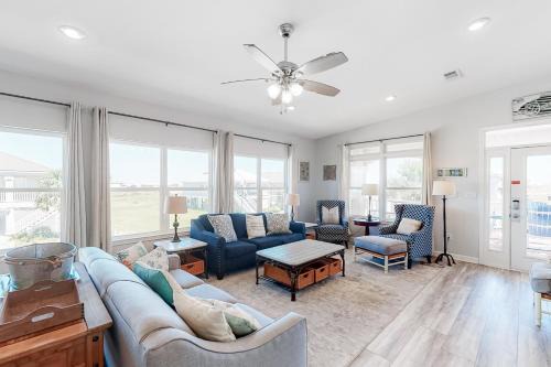Fort Morgan House | Angelfish I