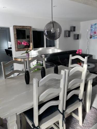 Chabris Bed & Breakfast | Angelina