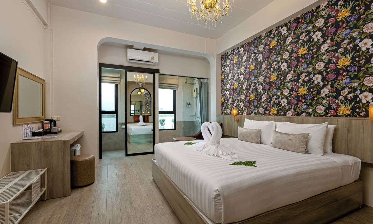 Ratsada Hotel | ANGPAO HOTEL