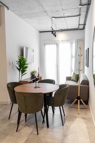 Zona 4 Apartment | Anida Silk 406