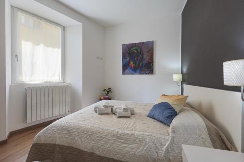 Como Apartment | Anita's Apartment