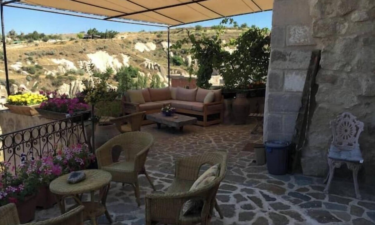 Ortahisar House | Anitya Dublex Stone House – Charming Cappadocian Retreat with Scenic Terrace