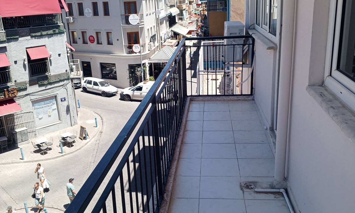 Efeler Apartment | anka suit