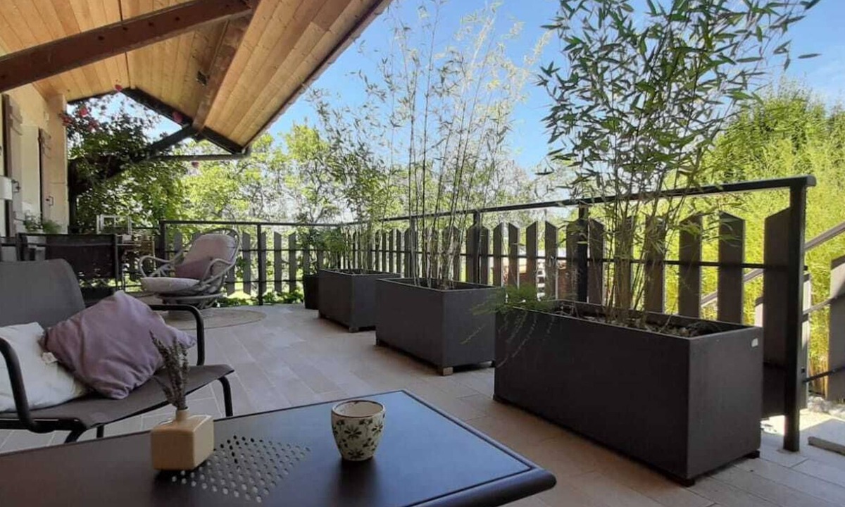 Annecy-le-Vieux House | Annecy le vieux, ideally located, comfortable 2-room apartment, terrace and garden.