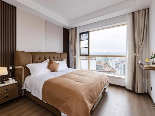 Kunming City Centre Apartment | Annie Apartment 3204 River View -only 120 meters from Metro Line 2 Exit of Chuanxinggulou