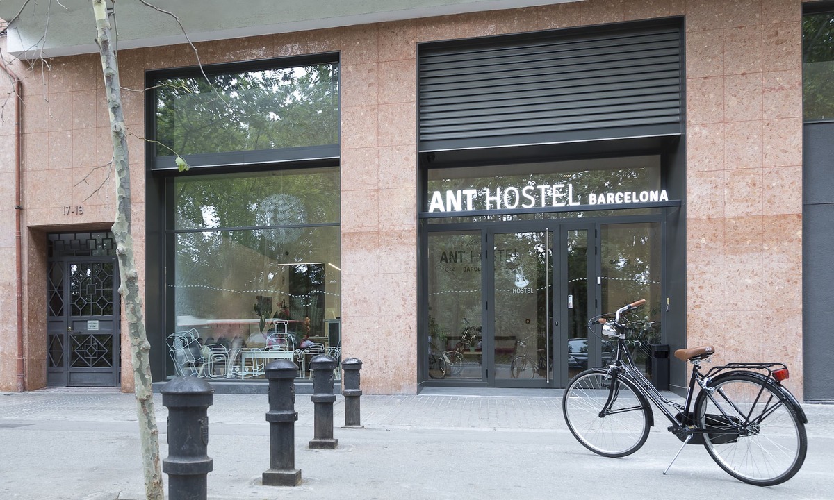 Sant Marti Hostel | ANT Hostel Barcelona
