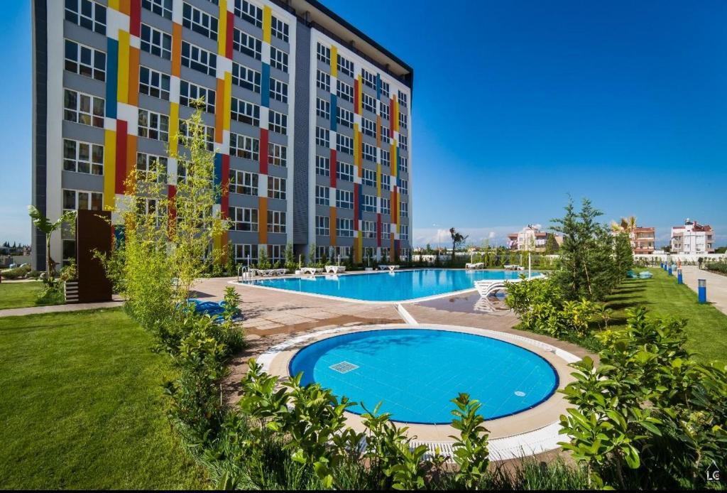 Kepez Apartment | Antalya LEGOLAND COMPLEX Pool, Security