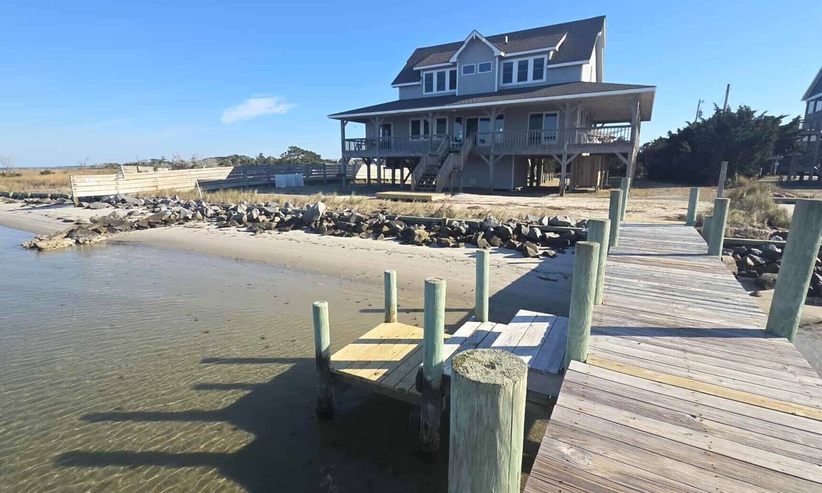 Ocracoke House | Anticipation: Private dock, wrap around deck, expansive sound views.
