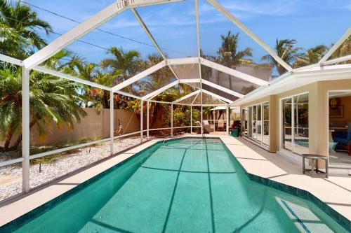 Ringling Estates House | Anything Is Possible