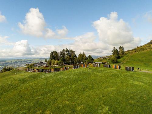 Kawaha Point House | Aorangi Peak Cabins 2 by Tiny Away