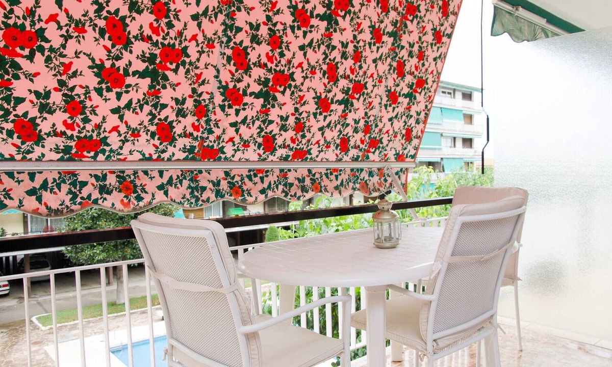 Sant Andreu de Llavaneres Apartment | Apartment LLavaneras 30' Barcelona with swimming pool, beachfront and train