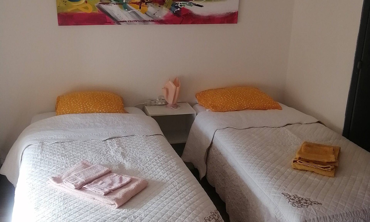Saint-Julien-Molin-Molette Apartment | Apartment 'La Clef' with Balcony