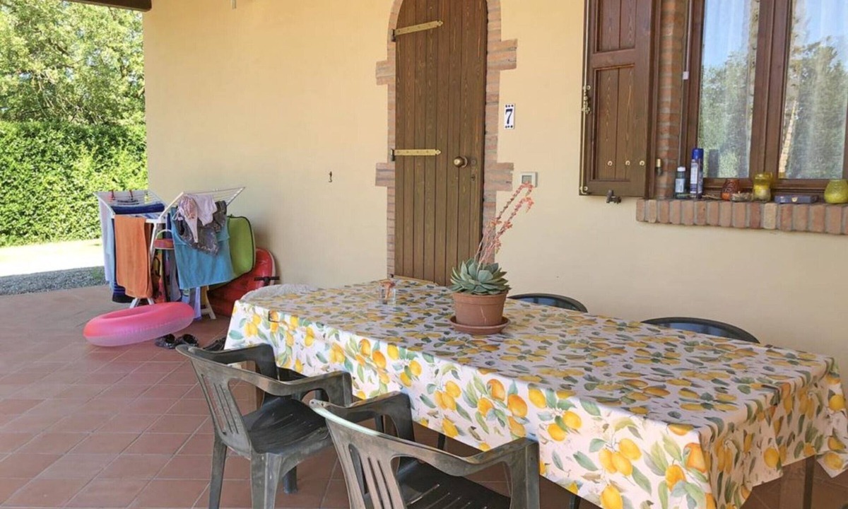 Montecatini Val di Cecina Apartment | Apartment 'Appartamento 7' with Shared Pool, Wi-Fi and Air Conditioning