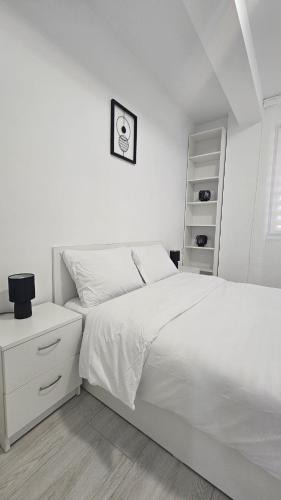 Sebes Apartment | Apartament Alb&Negru