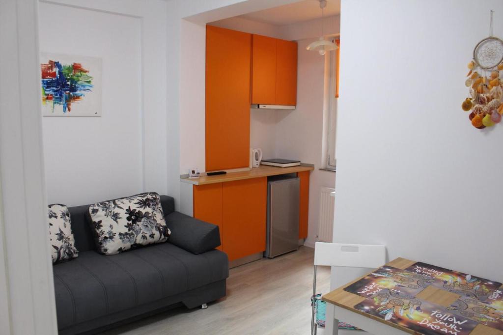 Mamaia-Sat Apartment | Apartament Alezzi
