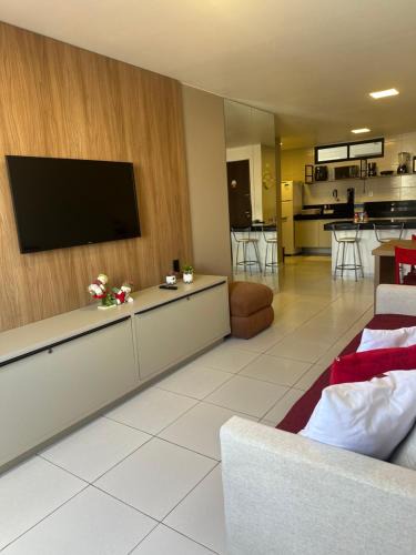 Brisamar Apartment | Apartamento amplo e equipado, entre a praia e o centro