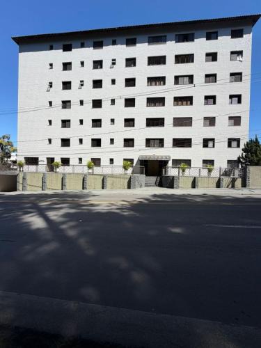Serra Negra Apartment | Apartamento Central Excelente Localização