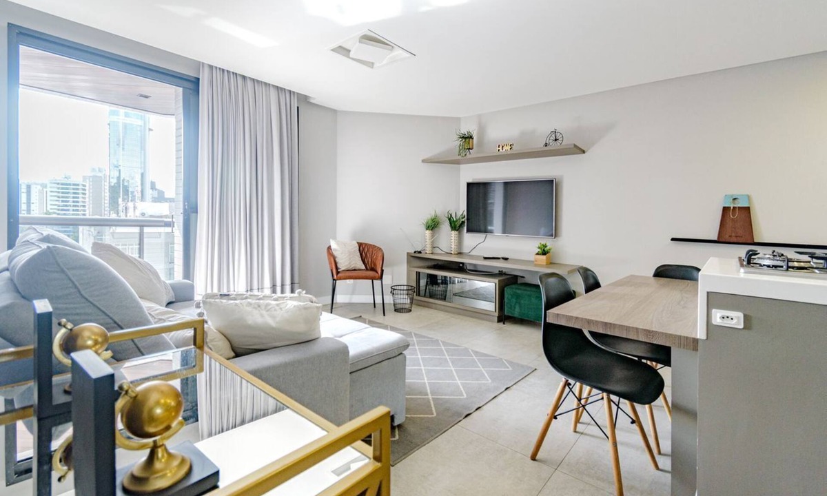 Centro Apartment | Apartamento com Varanda e Ar no Centro de Blumenau